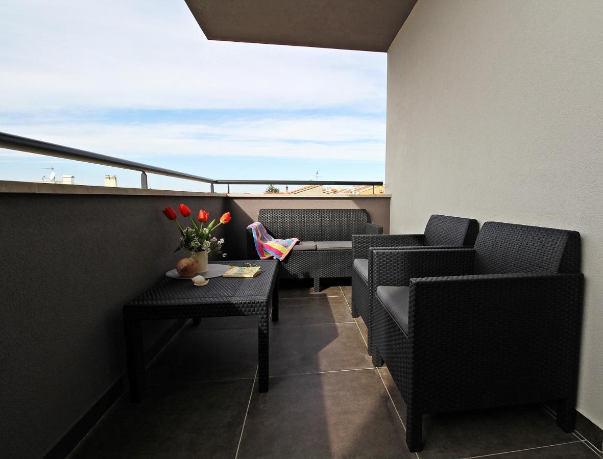 Blue Lagoon Apartments Zadar Exterior photo