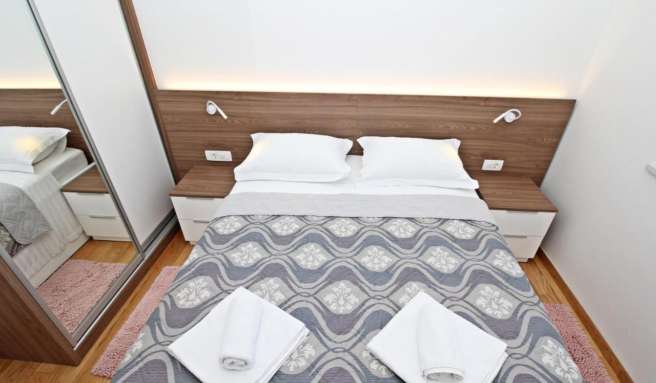 Blue Lagoon Apartments Zadar Exterior photo